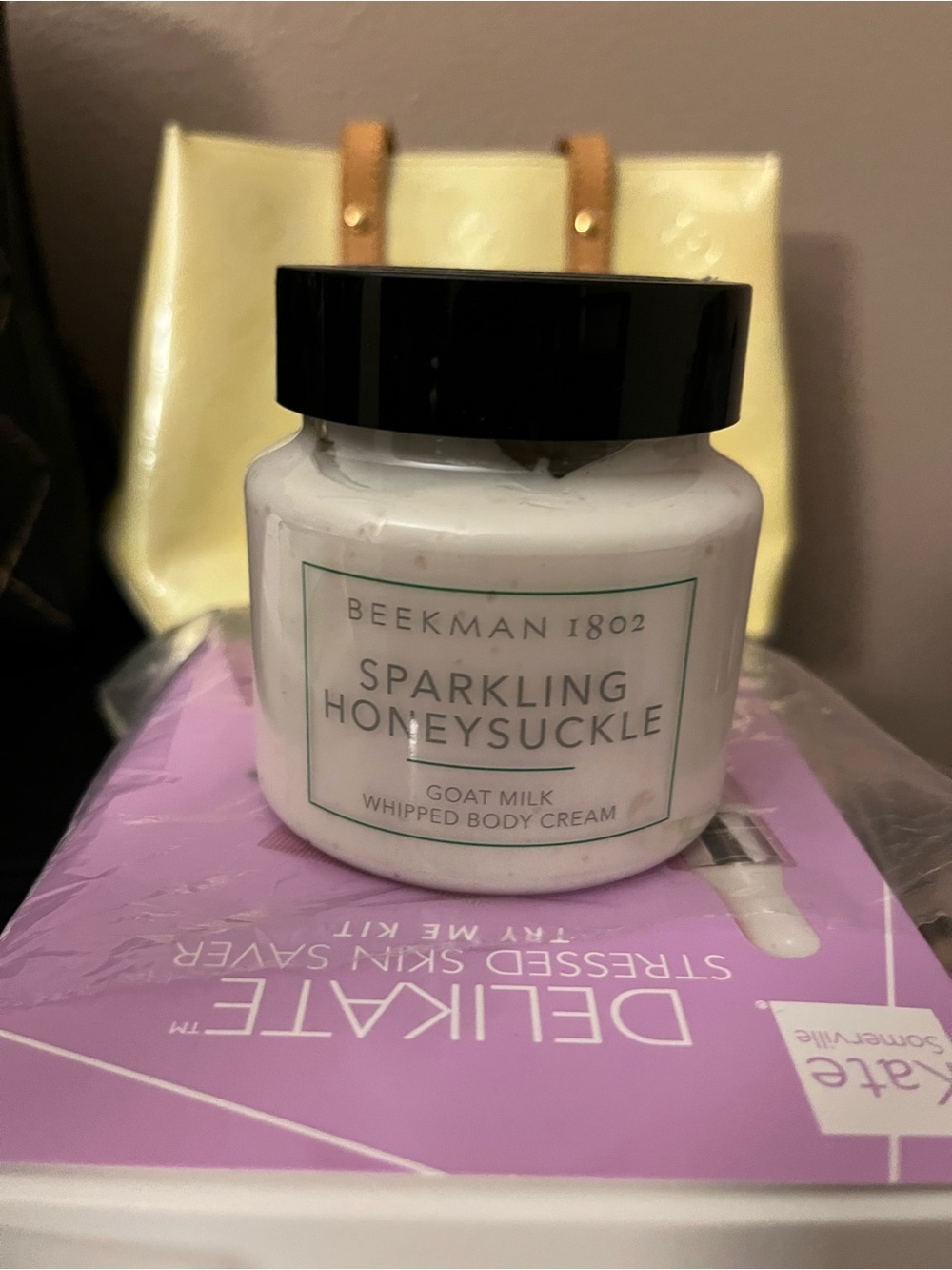 Beekman 1802 Sparkling Honeysuckle Goat Milk Whipped Body Cream - Picture 3 of 5